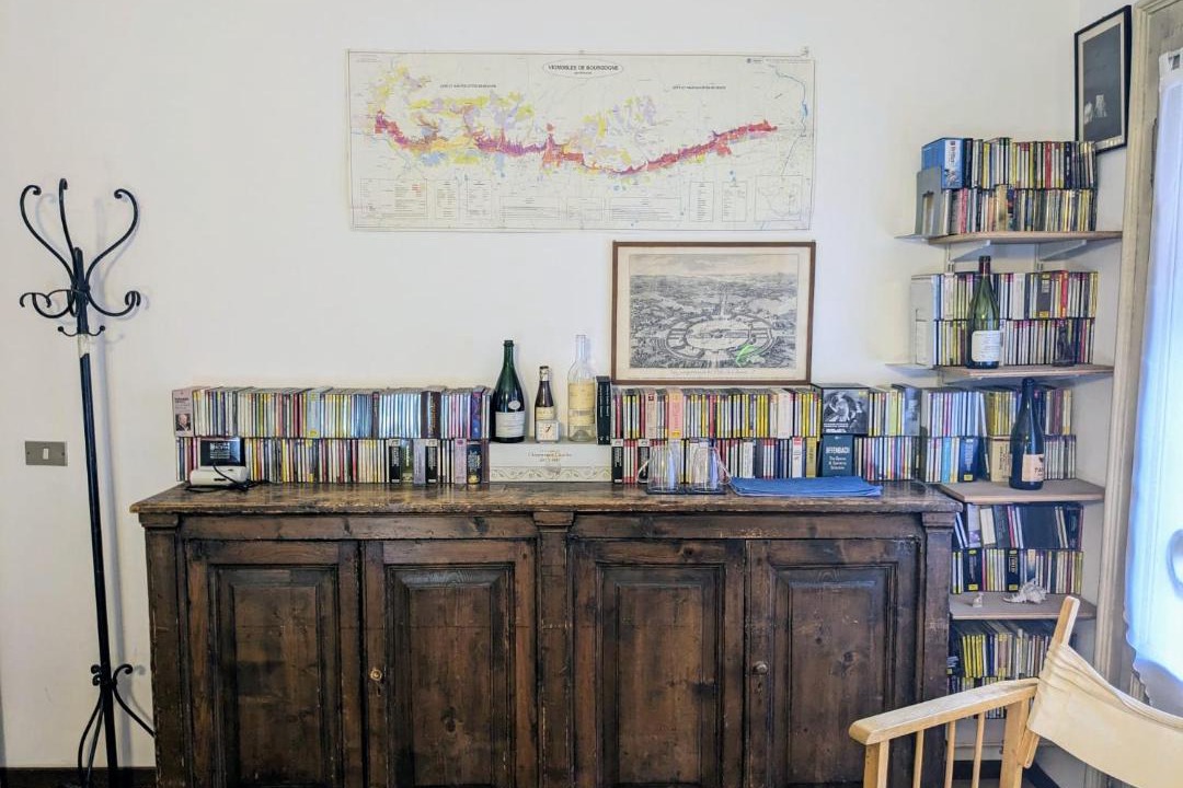 Photo of Livingroom in Tricolore