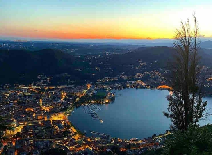Photo of Others in Como