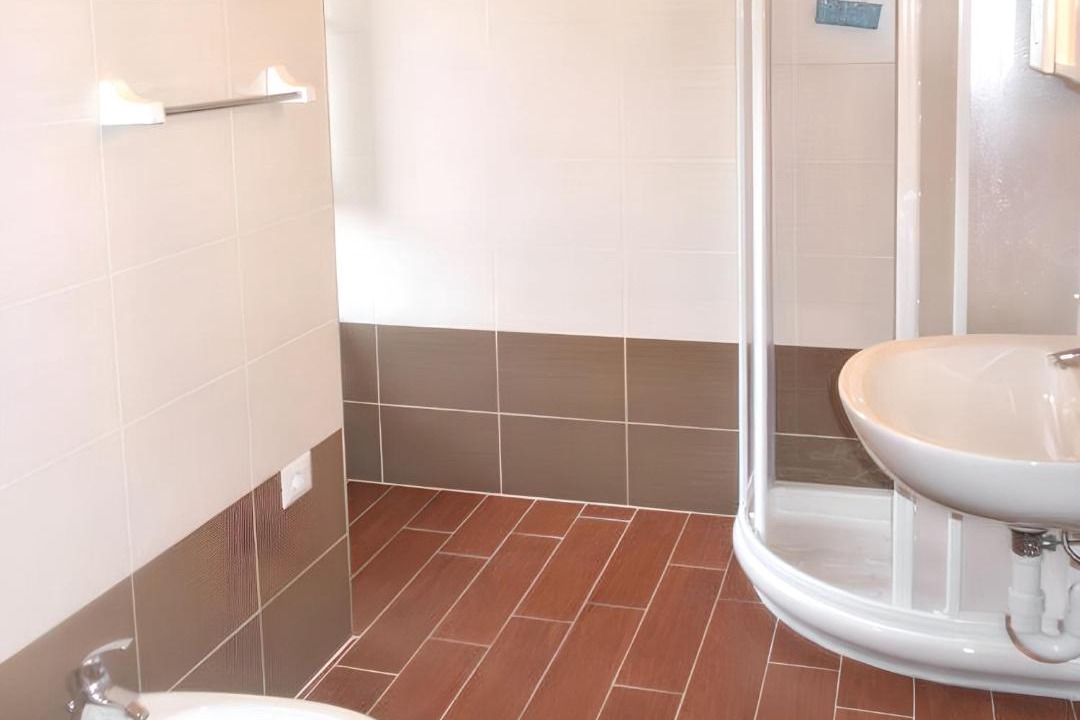 Photo of Bathroom in Livo