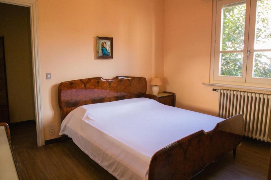 Photo of Bedroom in Iseo