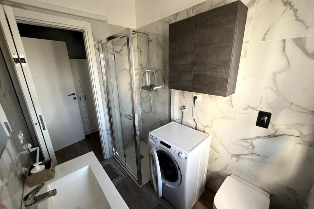 Photo of Bathroom in Lodi