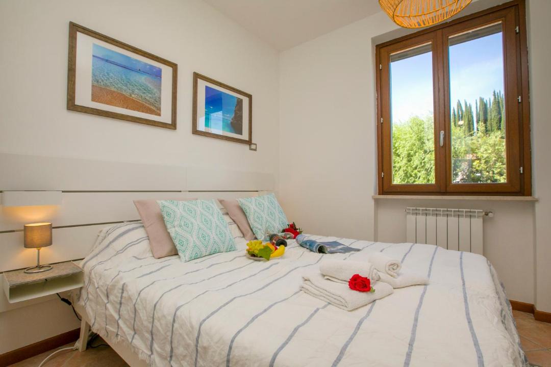 Photo of Bedroom in Polpenazze del Garda