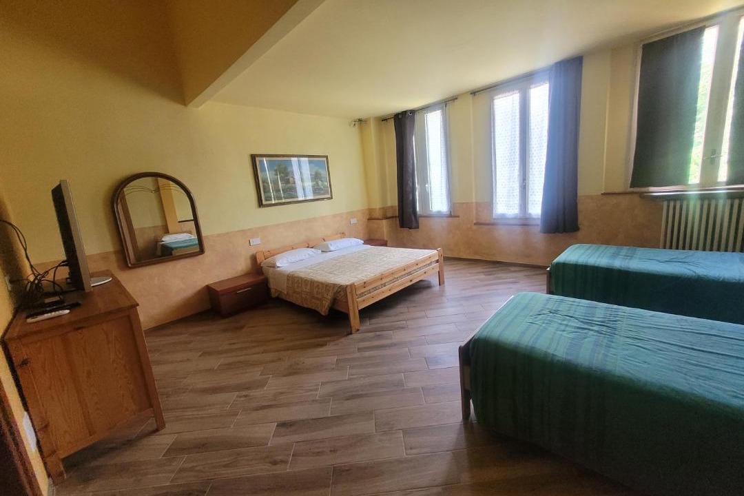 Photo of Bedroom in Senna Comasco