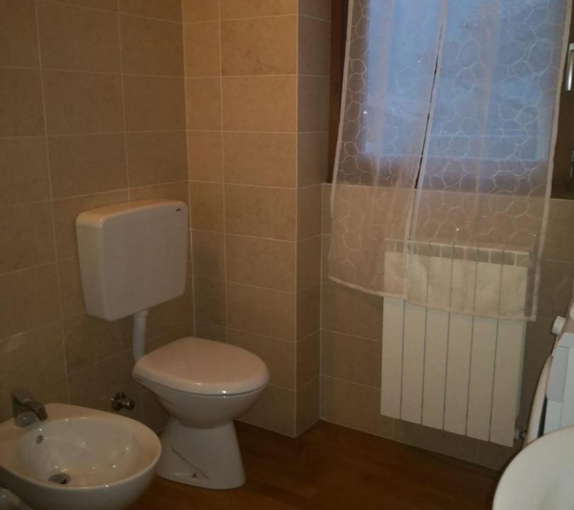 Photo of Bathroom in Serina