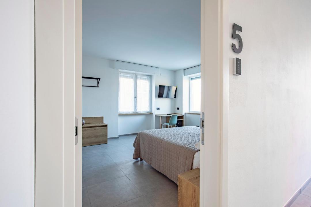 Photo of Bedroom in Albese con Cassano
