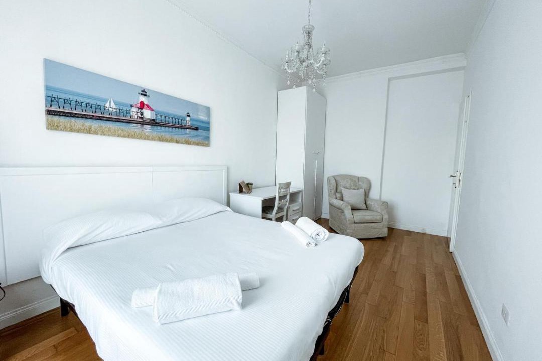 Photo of Bedroom in Acquabella