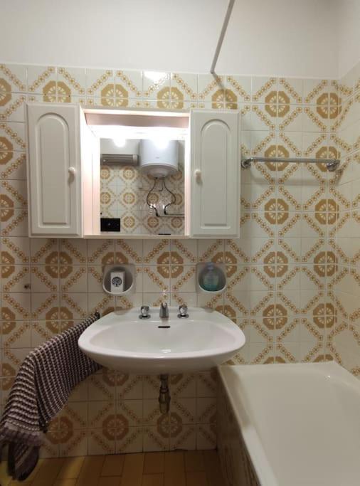 Photo of Bathroom in Euroville