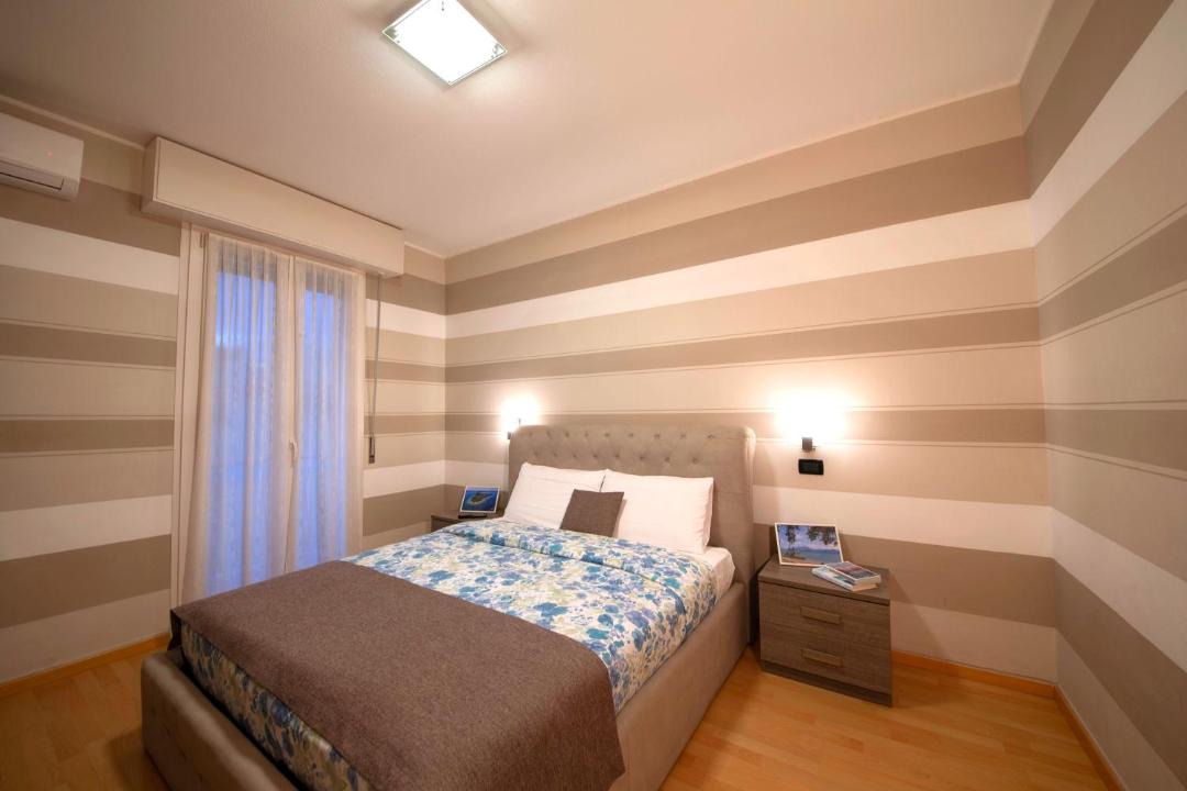 Photo of Bedroom in Sirmione