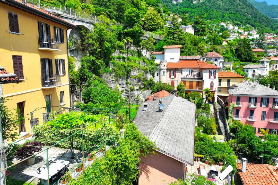 Photo of Others in Moltrasio