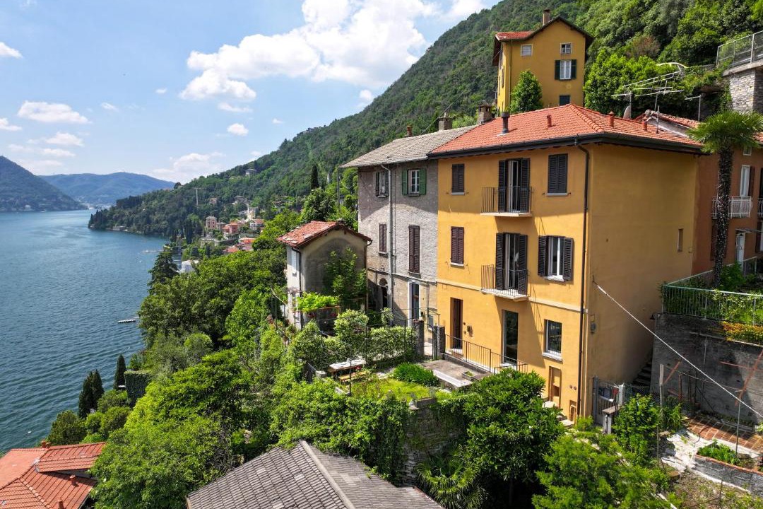 Photo of Others in Moltrasio