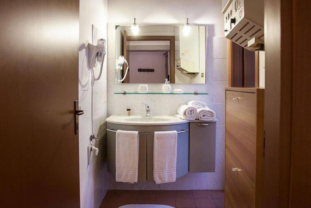 Photo of Bathroom in Como