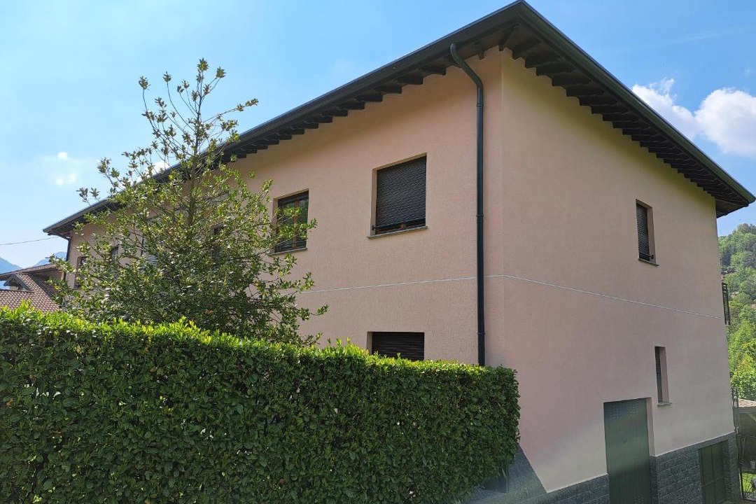 Photo of Buildings in Castiglione d'Intelvi