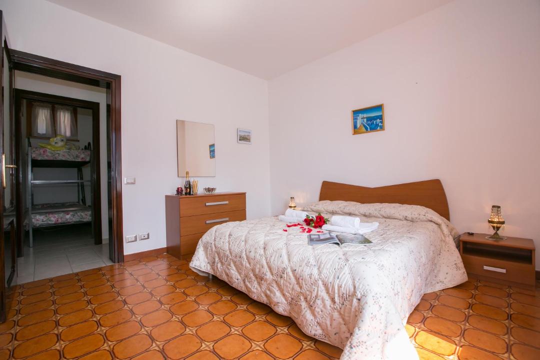 Photo of Bedroom in Colonno