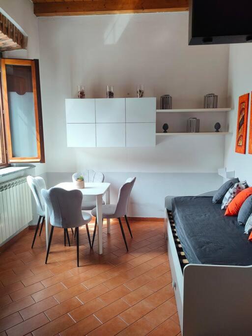 Photo of Livingroom in Sovico