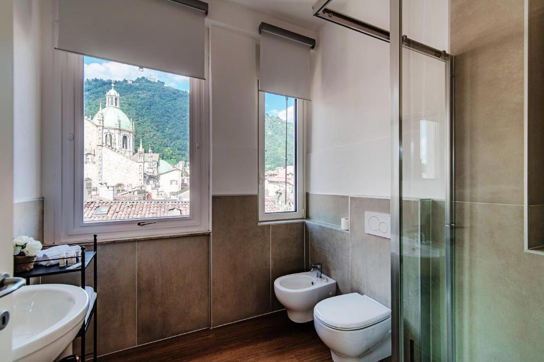 Photo of Bathroom in Como City Centre