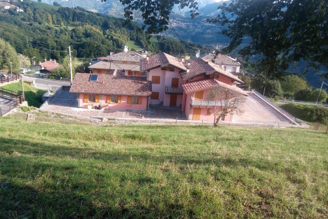 Photo of Others in Roncola