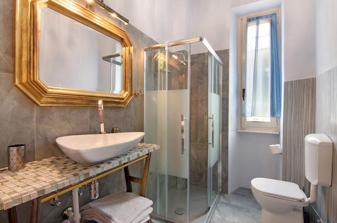 Photo of Bathroom in Dizzasco