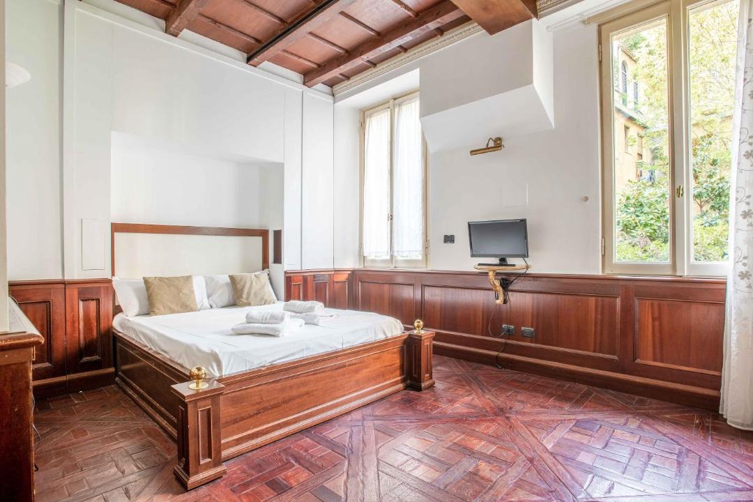 Photo of Bedroom in Tricolore