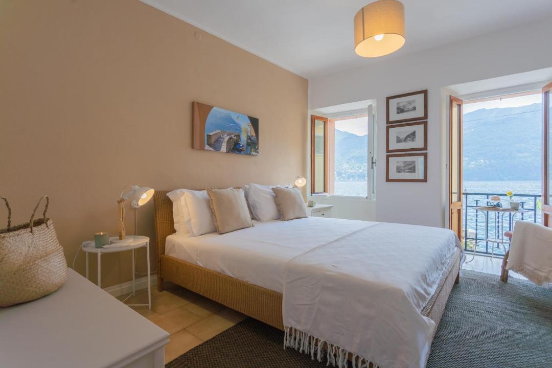 Photo of Bedroom in Carate Urio