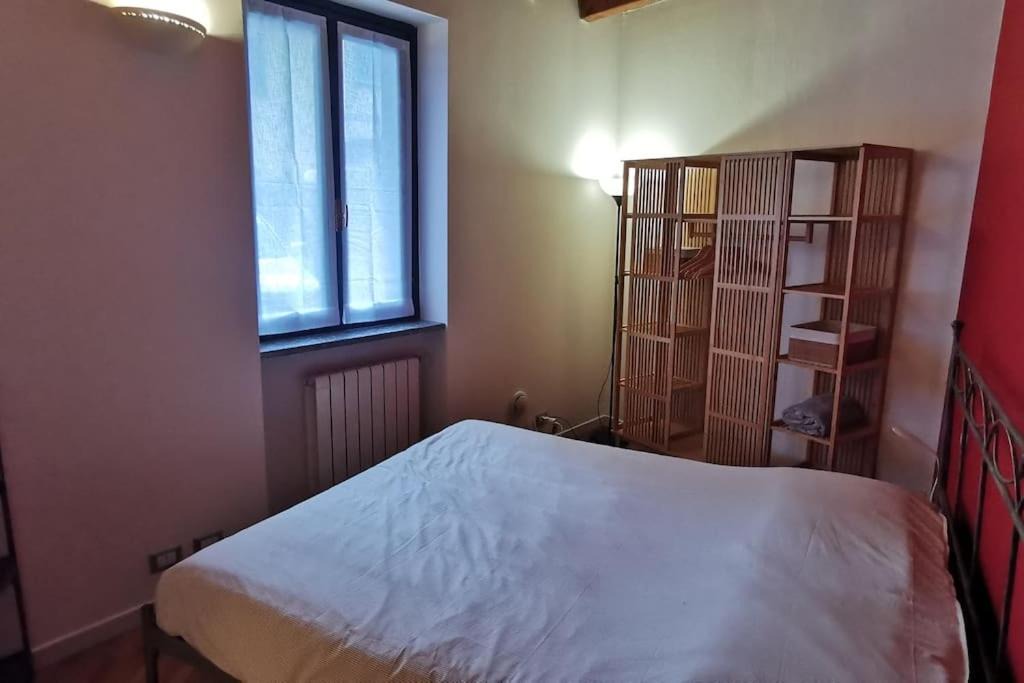 Photo of Bedroom in Angera