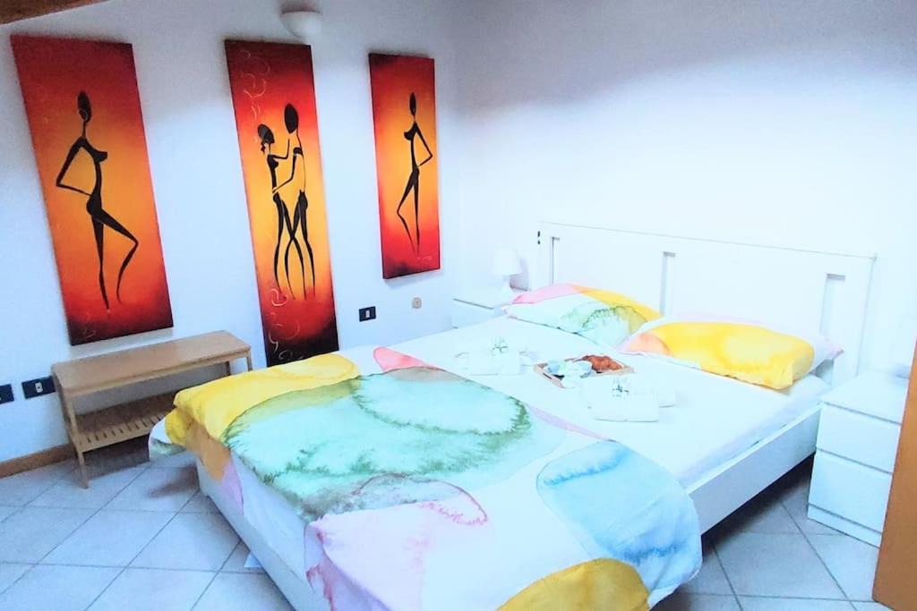 Photo of Bedroom in Lovere Old Town