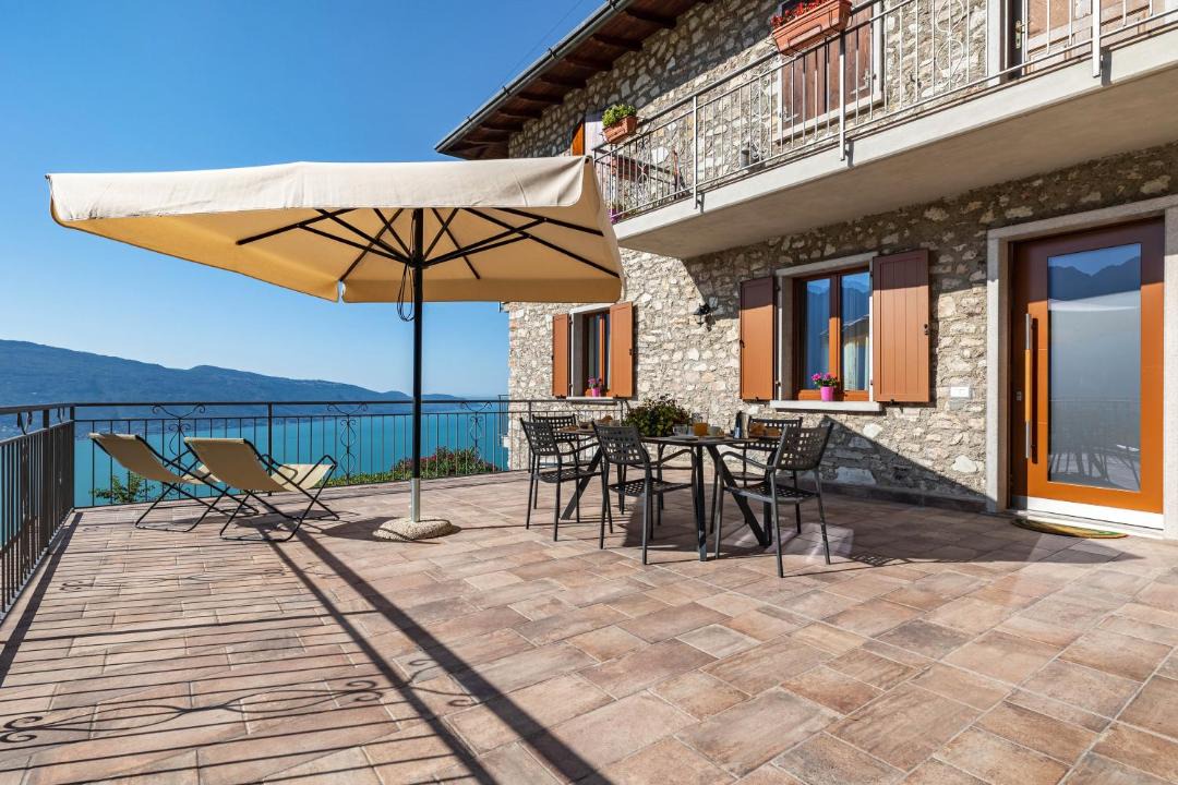Photo of Patio Balcony in Oldesio