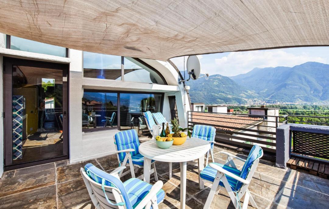 Photo of Patio Balcony in Costa Volpino