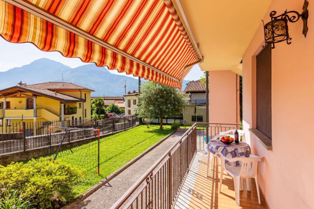 Photo of Patio Balcony in Dongo