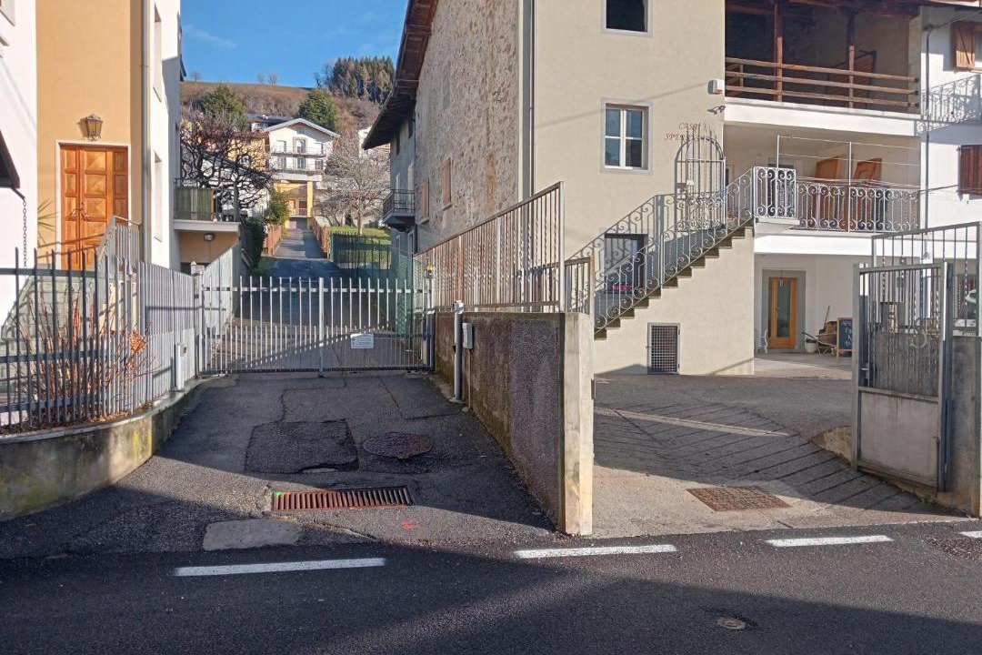 Photo of Others in Bossico