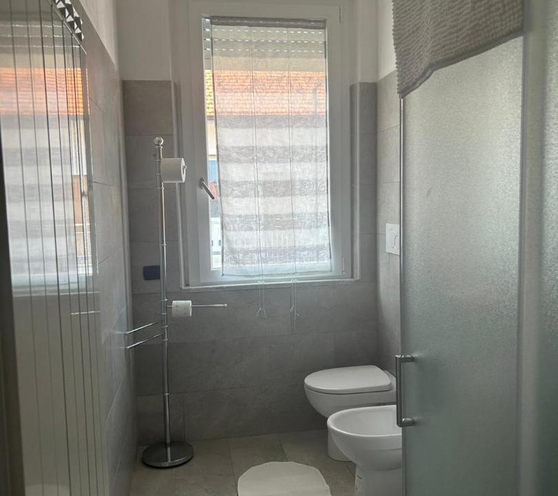 Photo of Bathroom in Magenta