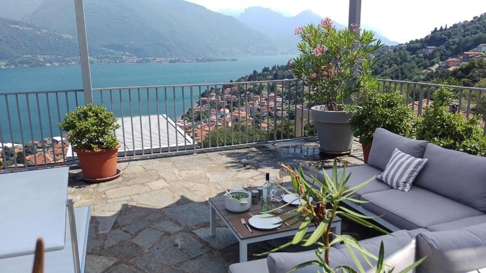 Photo of Patio Balcony in Calozzo