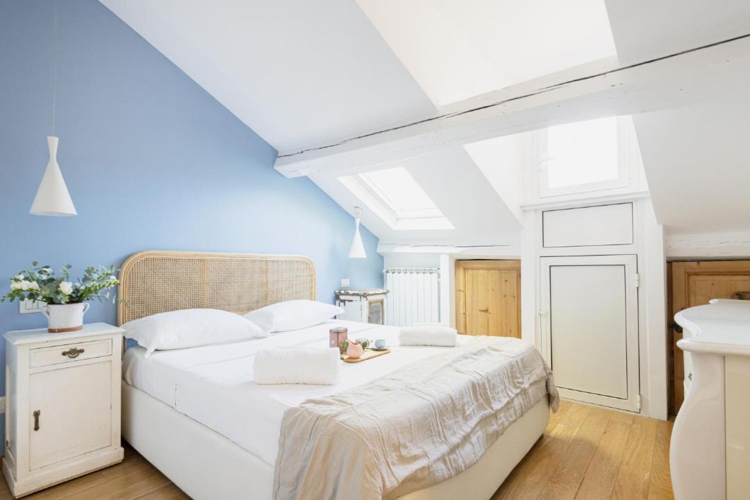 Photo of Bedroom in Tricolore