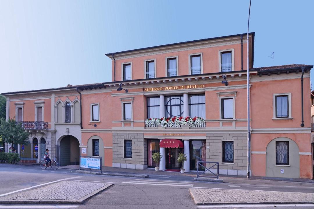 Photo of Buildings in Crema