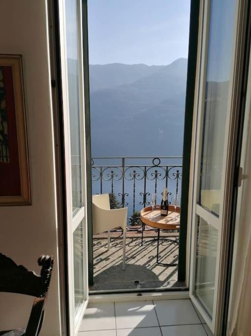 Photo of Patio Balcony in Carate Urio