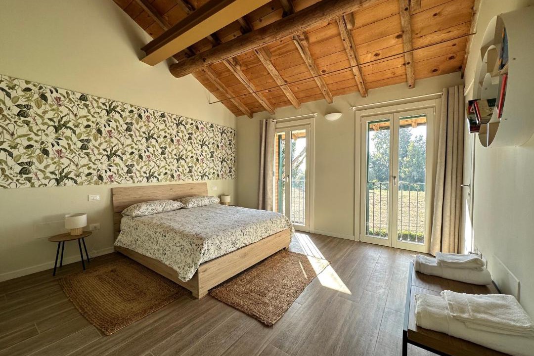 Photo of Bedroom in Persico Dosimo