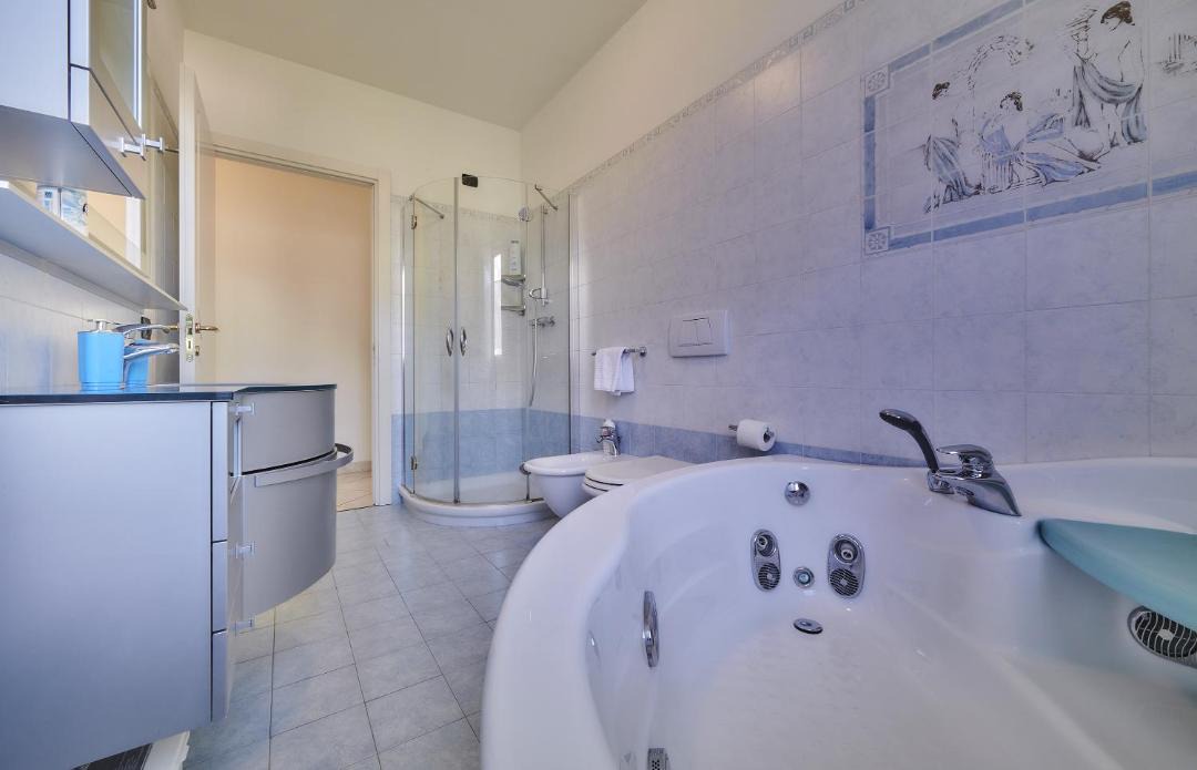 Photo of Bathroom in Lierna