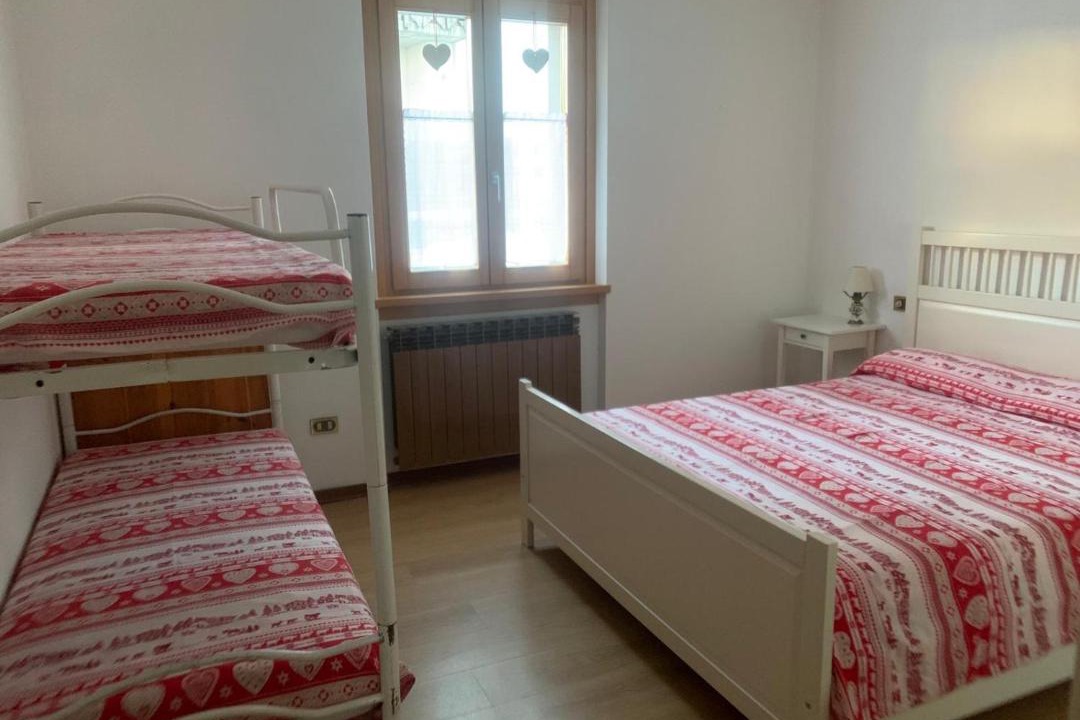 Photo of Bedroom in Schilpario