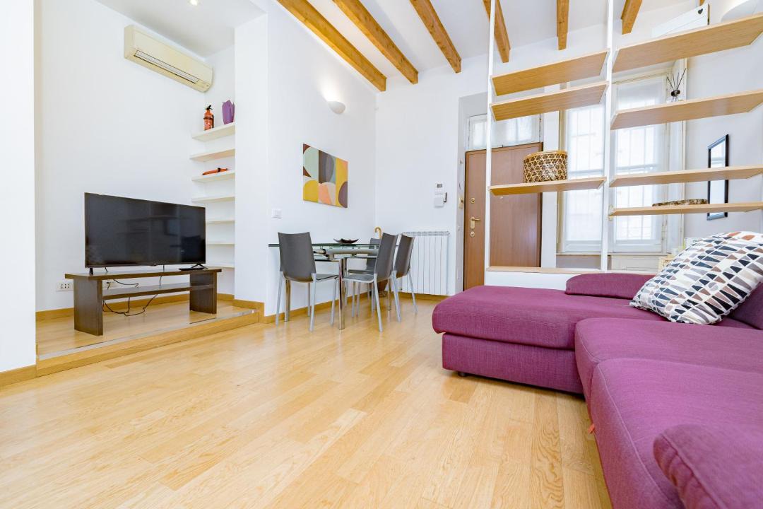 Photo of Livingroom in Navigli