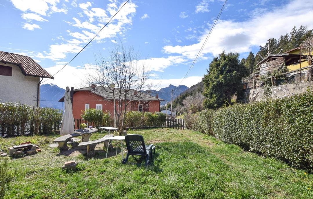 Photo of Others in Ossimo
