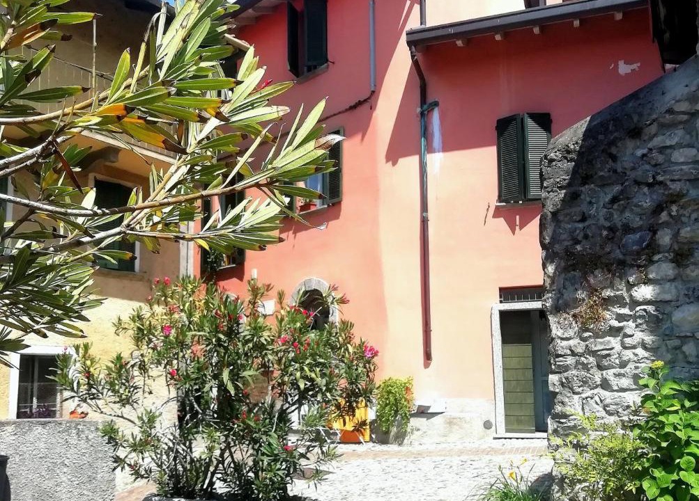 Photo of Others in Lierna