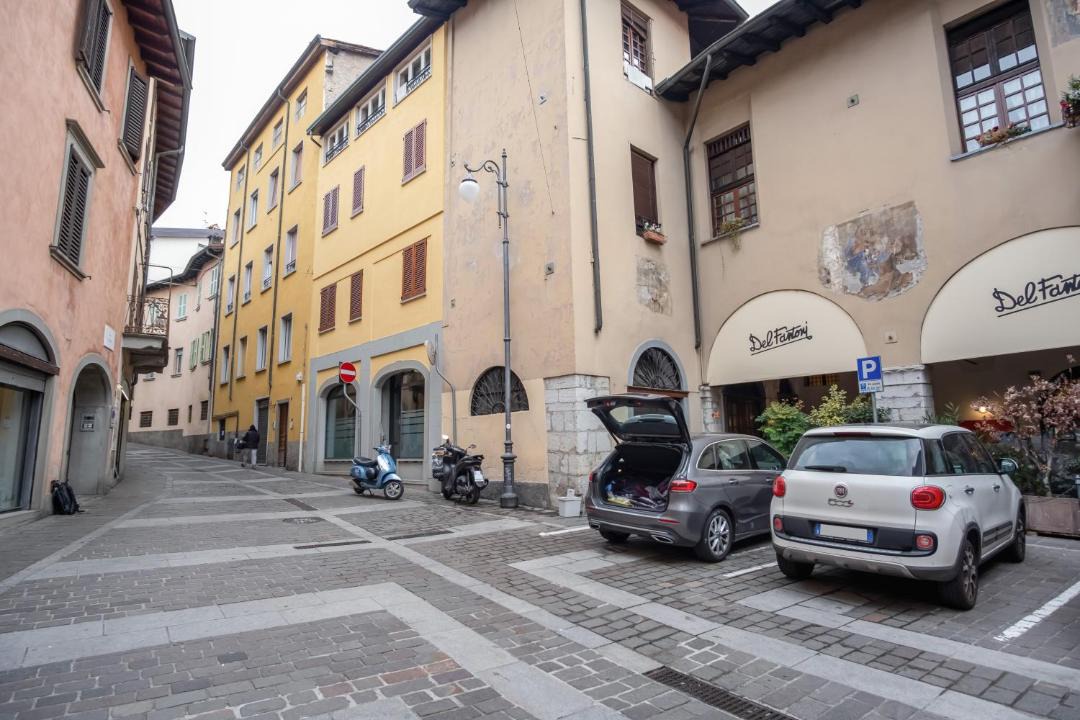 Photo of Others in Alzano Lombardo