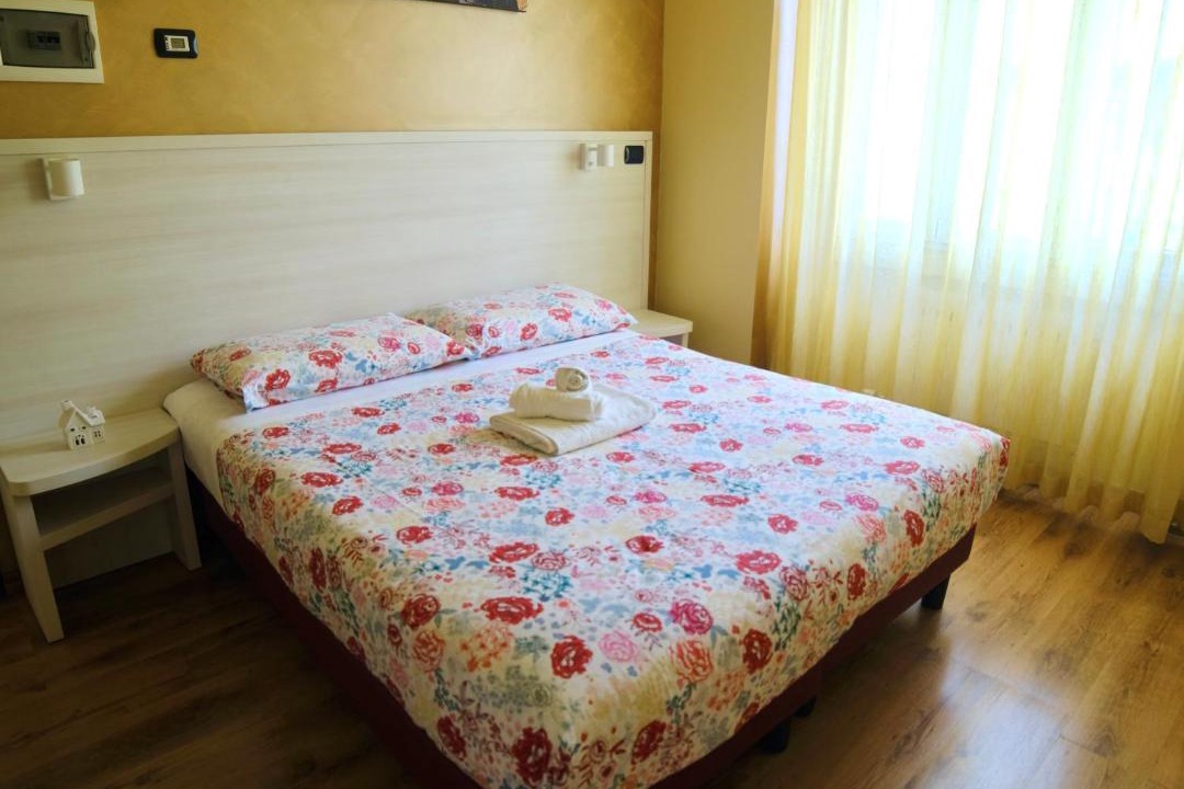 Photo of Others in Osio Sotto
