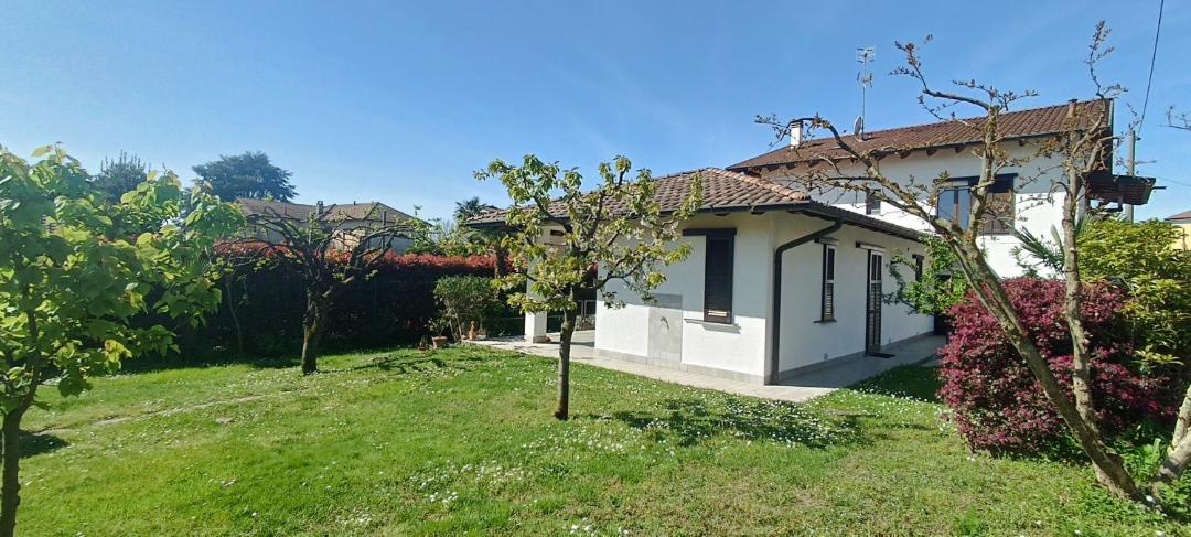 Photo of Buildings in Angera