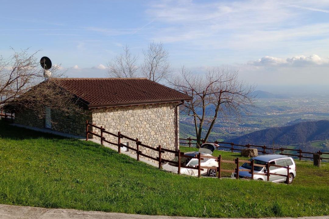 Photo of Others in Adrara San Martino