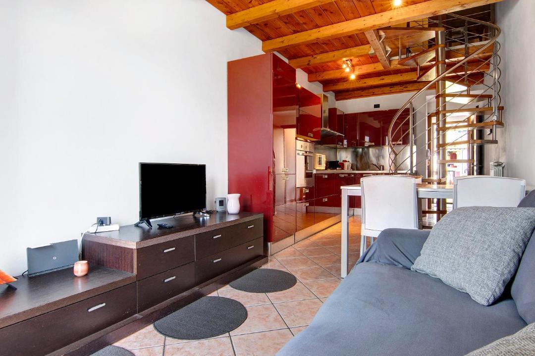 Photo of Livingroom in Dongo