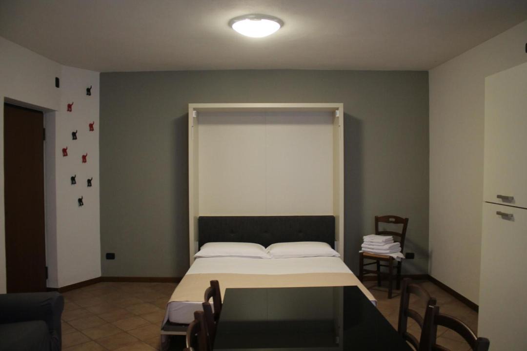 Photo of Bedroom in Peschiera Maraglio