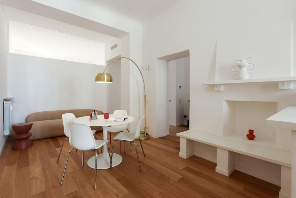 Photo of Livingroom in Chinatown