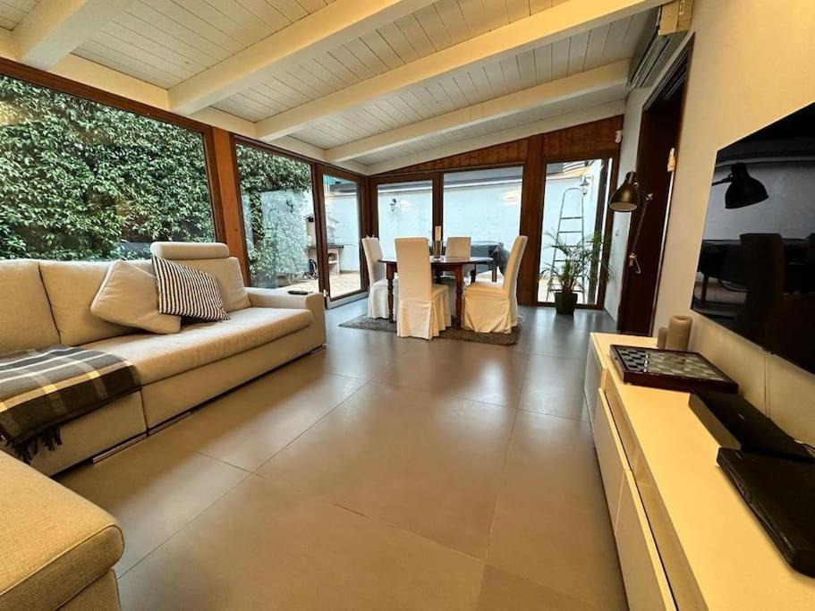 Photo of Livingroom in Monza