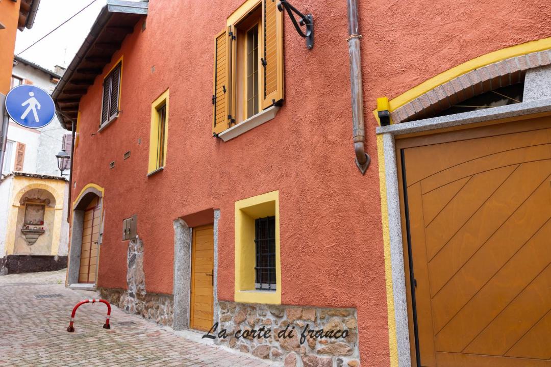 Photo of Buildings in Brusimpiano
