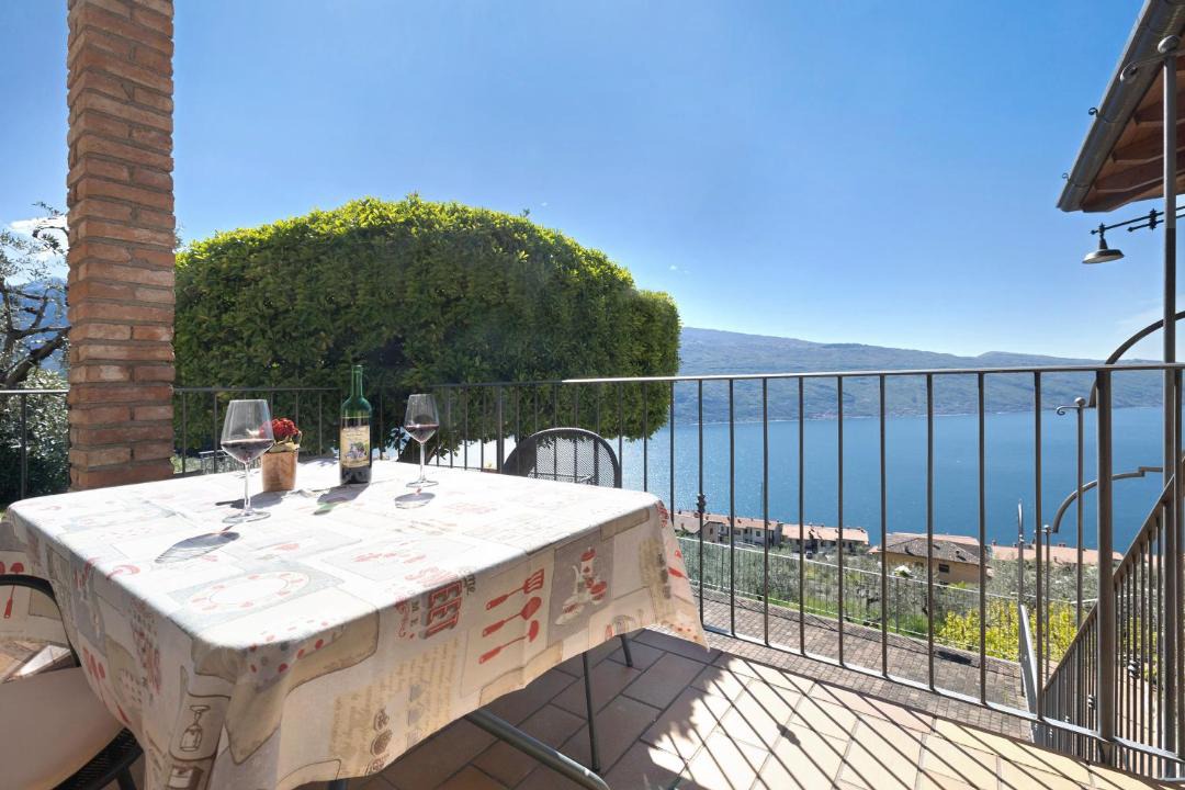Photo of Patio Balcony in Oldesio